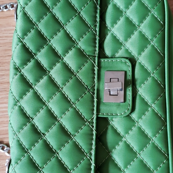 Olsen crossbody bag with chain - Picture 5 of 5